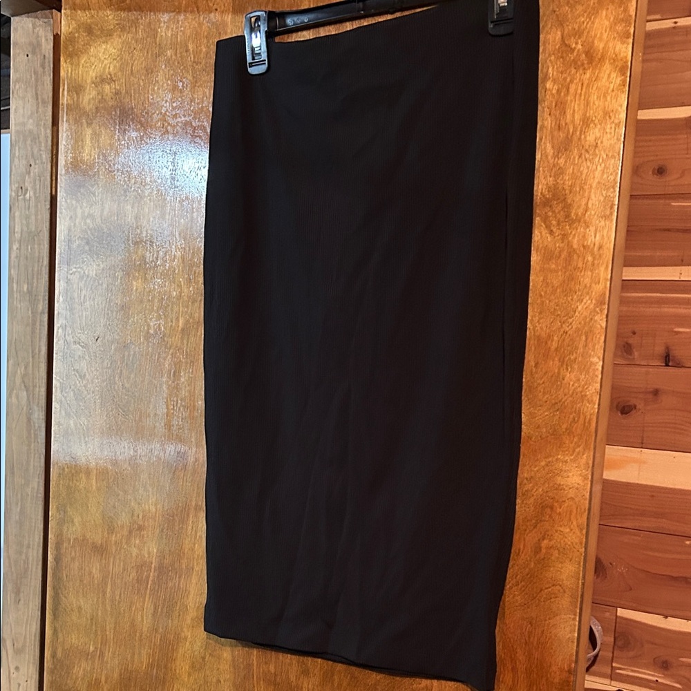 Elegant Black Guess Pencil Skirt